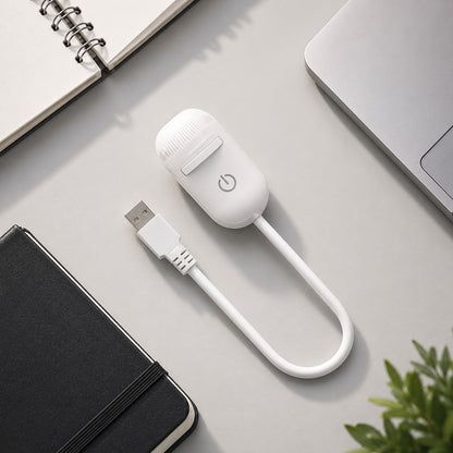 Mini USB csillagprojektor az íróasztalon